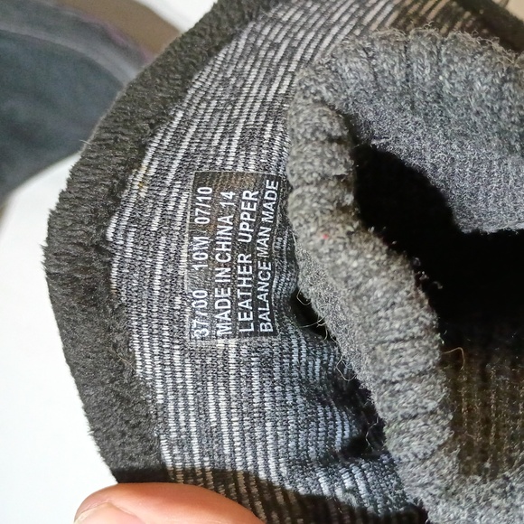 Stylish Black Women's Boots - Picture 6 of 8